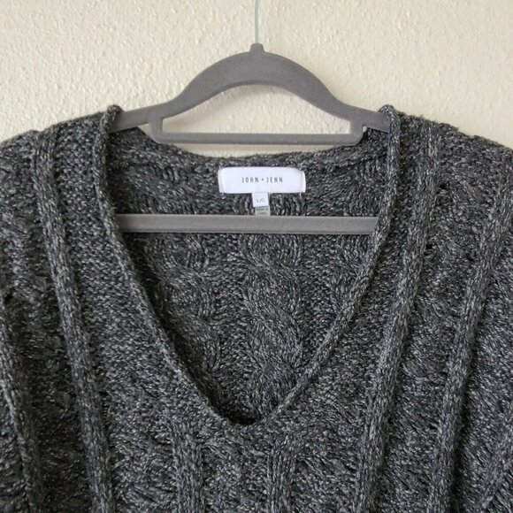 John + Jenn by Line Cable Knit Sweater Marled Gray V-Neck Size Large - Picture 3 of 11